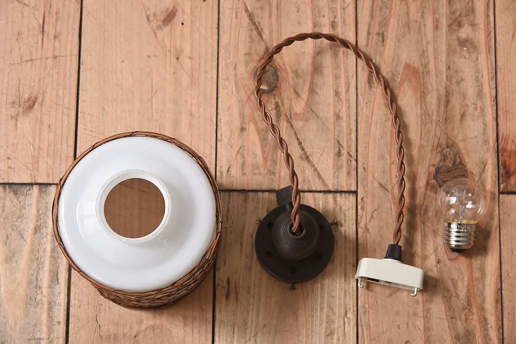 アンティーク　和風でお洒落な天井照明(吊り下げ照明)