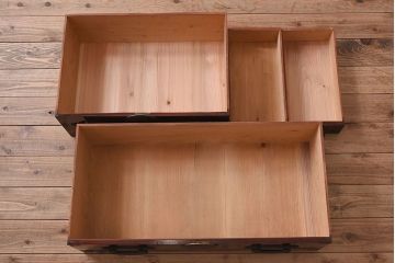 アンティーク家具　和モダン　大正期　一本物　アンティーク松本箪笥(衣装箪笥)