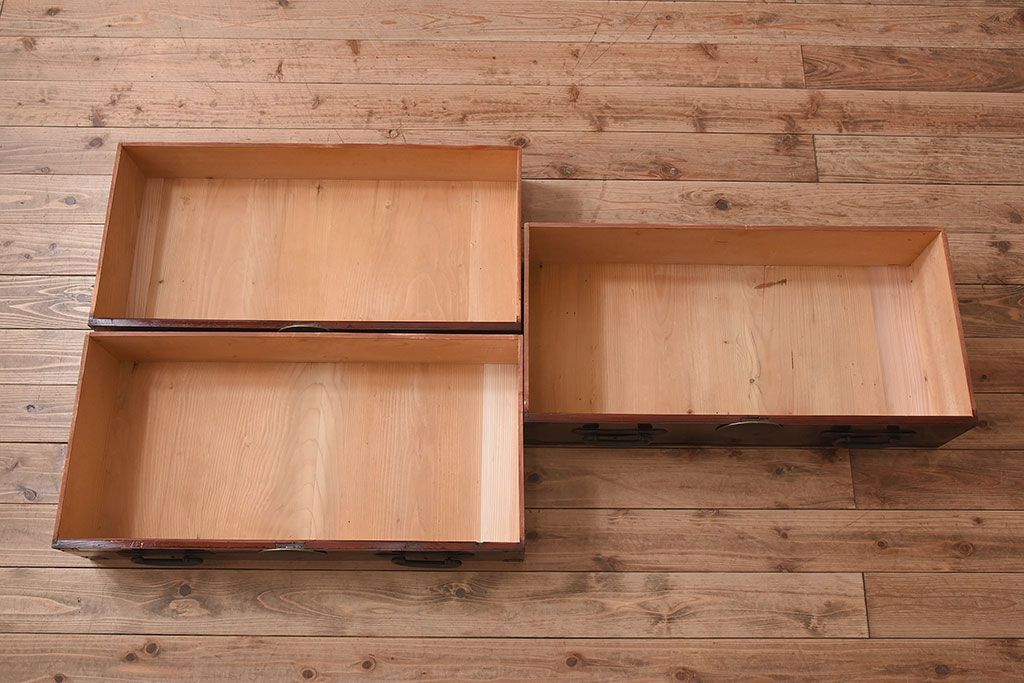 アンティーク家具　和モダン　大正期　一本物　アンティーク松本箪笥(衣装箪笥)