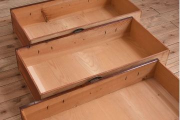 アンティーク家具　和モダン　大正期　一本物　アンティーク松本箪笥(衣装箪笥)