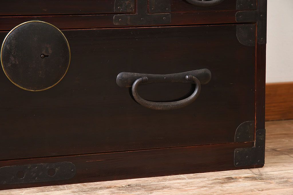 アンティーク家具　和モダン　大正期　一本物　アンティーク松本箪笥(衣装箪笥)