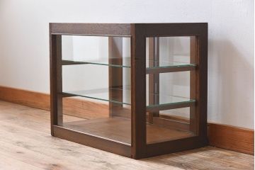 アンティーク家具　古い木製の小ぶりなアンティーク卓上ショーケース(ガラスケース)