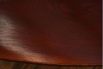 アンティーク家具　小振りなサイズ!栓材製　漆がきれいなアンティークちゃぶ台(飾り台)