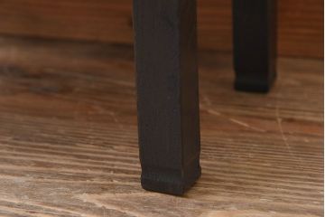 アンティーク家具　小振りなサイズ!栓材製　漆がきれいなアンティークちゃぶ台(飾り台)