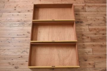 レトロ家具　昭和レトロなペイントチェスト　和製アンティーク