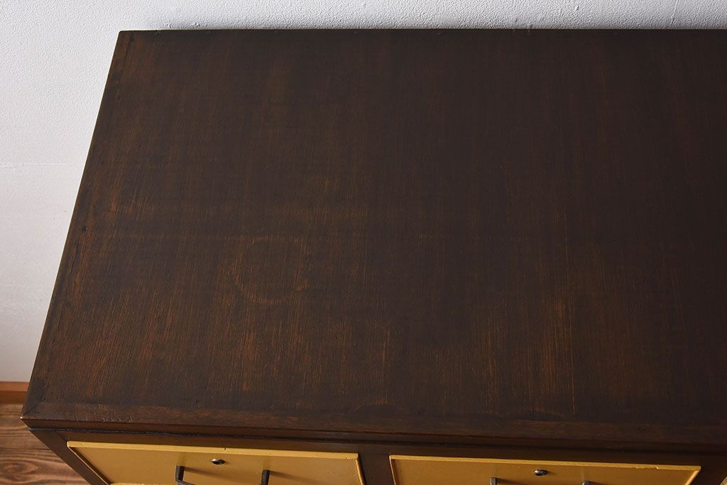 レトロ家具　昭和レトロなペイントチェスト　和製アンティーク