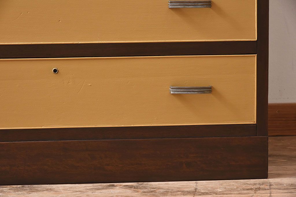 レトロ家具　昭和レトロなペイントチェスト　和製アンティーク