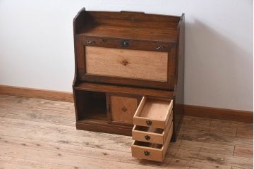 レトロ家具　ナラ材製　象嵌!古い木のレトロなライティングビューロー
