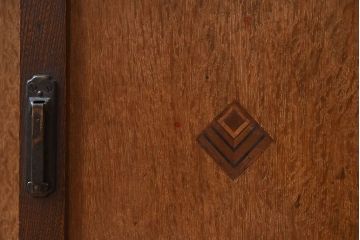 レトロ家具　ナラ材製　象嵌!古い木のレトロなライティングビューロー