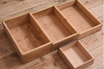 レトロ家具　ナラ材製　象嵌!古い木のレトロなライティングビューロー