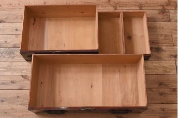 アンティーク家具　和モダン　大正期　一本物　アンティーク松本箪笥(衣装箪笥)(2)