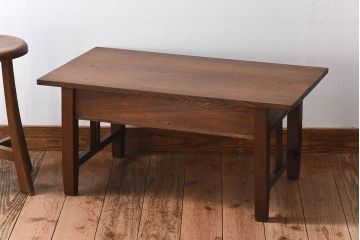 レトロ家具　栓材製　レトロな古い木のアンティーク文机
