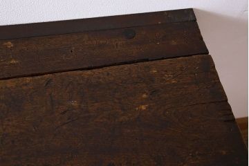 ヴィンテージ家具　アイアンフレームのシャビーなビンテージ作業台(テーブル)(1)