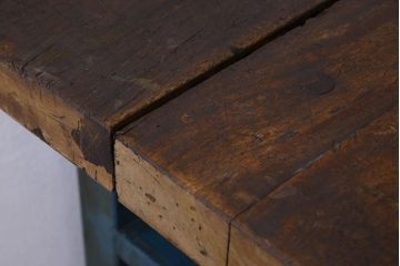 ヴィンテージ家具　アイアンフレームのシャビーなビンテージ作業台(テーブル)(1)