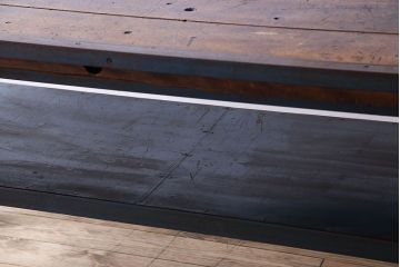 ヴィンテージ家具　アイアンフレームのシャビーなビンテージ作業台(テーブル)(1)