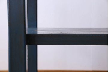 ヴィンテージ家具　アイアンフレームのシャビーなビンテージ作業台(テーブル)(1)