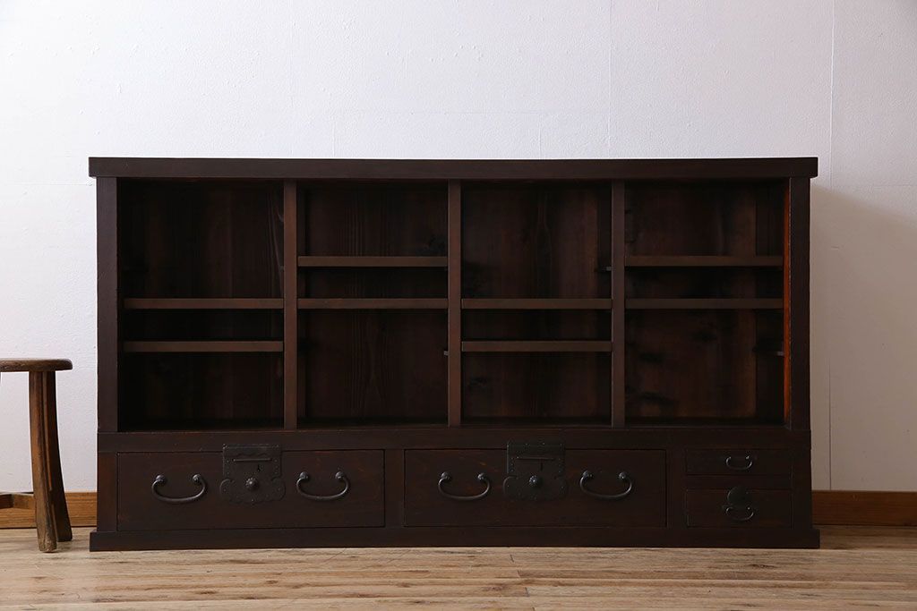 アンティーク家具　明治期　六尺　縦桟四枚引き戸　収納箪笥サイドボード(水屋箪笥)