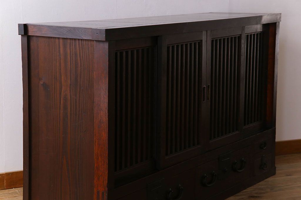 アンティーク家具　明治期　六尺　縦桟四枚引き戸　収納箪笥サイドボード(水屋箪笥)
