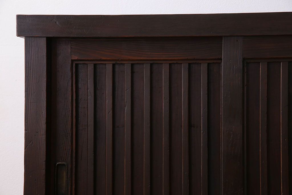 アンティーク家具　明治期　六尺　縦桟四枚引き戸　収納箪笥サイドボード(水屋箪笥)