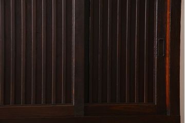 アンティーク家具　明治期　六尺　縦桟四枚引き戸　収納箪笥サイドボード(水屋箪笥)