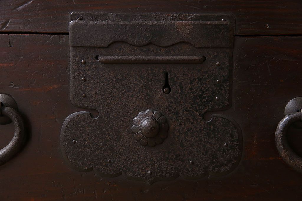 アンティーク家具　明治期　六尺　縦桟四枚引き戸　収納箪笥サイドボード(水屋箪笥)