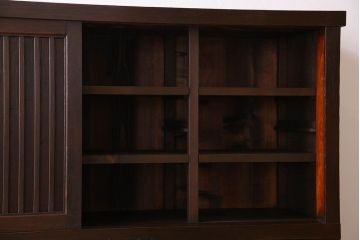 アンティーク家具　明治期　六尺　縦桟四枚引き戸　収納箪笥サイドボード(水屋箪笥)