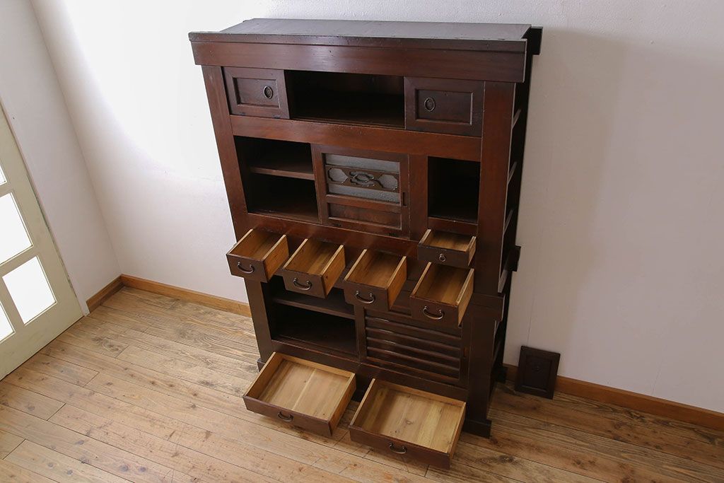 アンティーク家具　変わり型　上手物　古民具・骨董　明治大正期　二段重ね四尺水屋箪笥