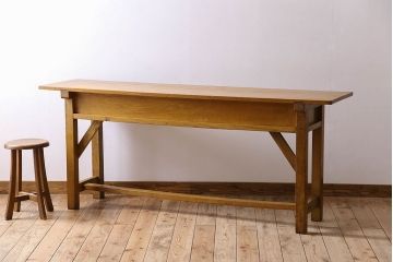 アンティーク家具　アンティーク　古いナラ材製のシンプルな横長作業台(テーブル)