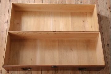 アンティーク家具　アンティーク　前面欅材　重ね二本松箪笥(衣装箪笥)