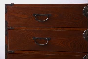 アンティーク家具　アンティーク　前面欅材　重ね二本松箪笥(衣装箪笥)