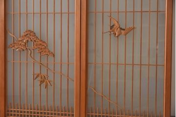 松竹梅・鶴亀の彫刻　アンティーク　ガラス入り書院戸(書院障子)4枚セット