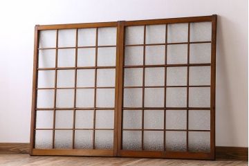 ダイヤガラス入り!古い木味の小さな格子戸2枚セット(窓)