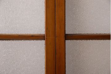 ダイヤガラス入り!古い木味の小さな格子戸2枚セット(窓)