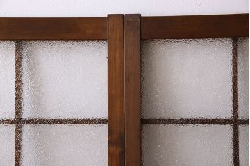 ダイヤガラス入り!古い木味の小さな格子戸2枚セット(窓)