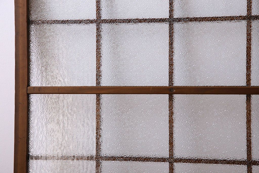 ダイヤガラス入り!古い木味の小さな格子戸2枚セット(窓)