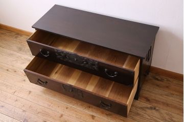 アンティーク家具　明治期　前面欅材　天板・脚付き!仙台箪笥ローボード(衣装箪笥)(1)