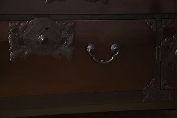 アンティーク家具　明治期　前面欅材　天板・脚付き!仙台箪笥ローボード(衣装箪笥)(2)