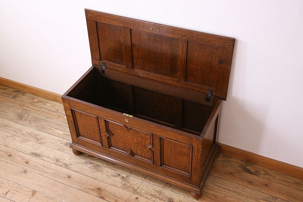 アンティーク雑貨　英国アンティーク　オーク材　上質で大きなブランケットボックス(収納箱)