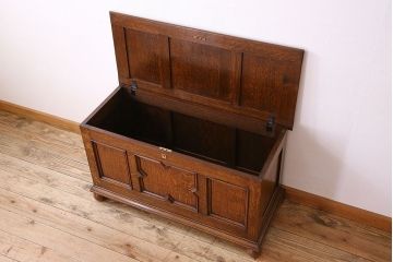 アンティーク雑貨　英国アンティーク　オーク材　上質で大きなブランケットボックス(収納箱)