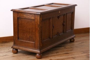 アンティーク雑貨　英国アンティーク　オーク材　上質で大きなブランケットボックス(収納箱)