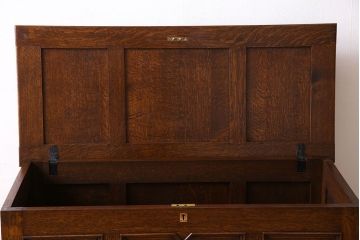 アンティーク雑貨　英国アンティーク　オーク材　上質で大きなブランケットボックス(収納箱)