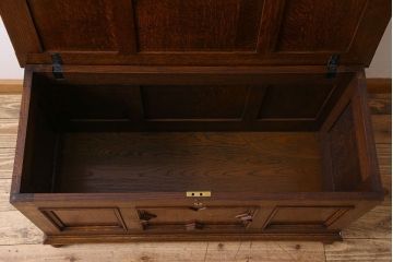 アンティーク雑貨　英国アンティーク　オーク材　上質で大きなブランケットボックス(収納箱)