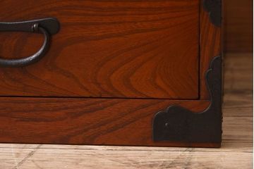 アンティーク家具　前面欅材　漆塗りがきれいな箪笥ローボード