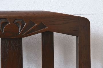 アンティーク家具　イギリスアンティーク　オーク材製の上品なダイニングチェア(椅子)(3)