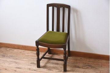 アンティーク家具　イギリスアンティーク　オーク材製の上品なダイニングチェア(椅子)
