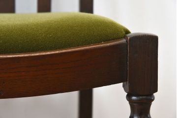 アンティーク家具　イギリスアンティーク　オーク材製の上品なダイニングチェア(椅子)