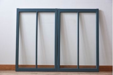 ゆらゆらガラス入り!レトロデザイン　シンプルなペイントガラス戸2枚セット(窓)