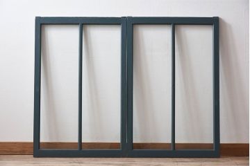 ゆらゆらガラス入り!レトロデザイン　シンプルなペイントガラス戸2枚セット(窓)