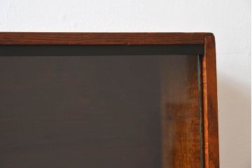 ヴィンテージ家具　イギリスビンテージ　モダンデザイン!ガラス引き戸のブックケース(飾り棚)