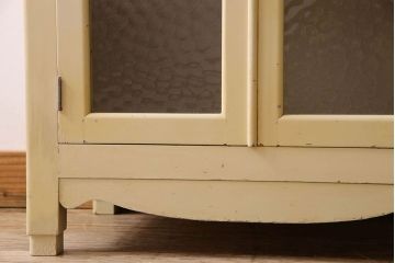 アンティーク家具　和製アンティーク　オリジナルペイントのシャビーなデンタルキャビネット